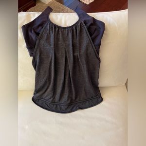 Lululemon Athletica Tank Top with Bra Size 12 Navy